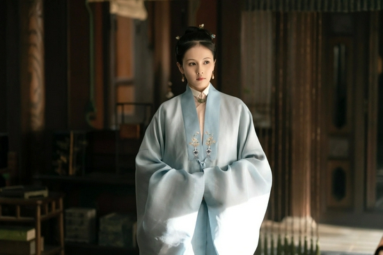 白鹿反驳韩国网友玉楼春里的服饰是中国的