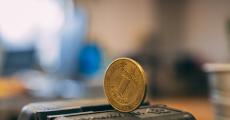头部基金去年净利超10亿元 中小基金