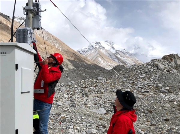 中国5G征服珠穆朗玛峰！海拔5200米不是事儿
