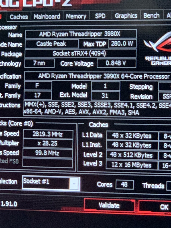 AMD 48核心96线程怪兽首曝！只能自己和自己玩