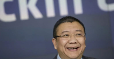 瑞幸“铁三角”反目 陆正耀要做“不