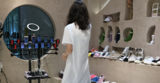 服装贸易个体户直播卖货有多难？门槛