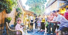 各地出台一系列举措促进消费扩容提质 新消费成扩大内需关键一招