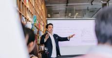 青岛新教师宣誓成为庆祝教师节师德教育“第一课”