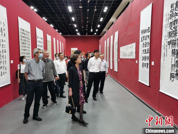 全国书法篆刻展在杭州开展290件作品书写乡愁
