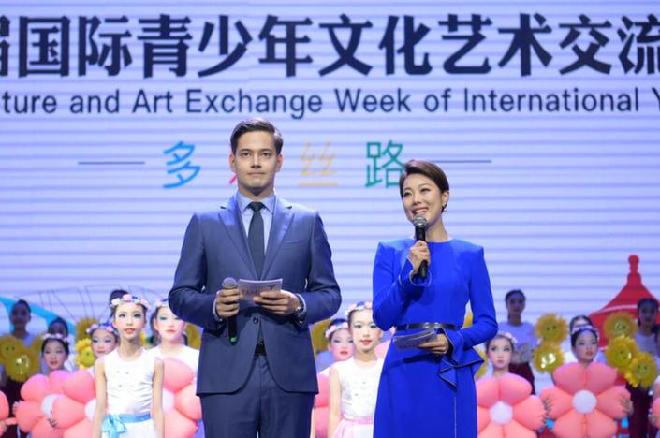 17国青少年用艺术点亮“欢动北京”第九届国际青少年文化艺术交流周